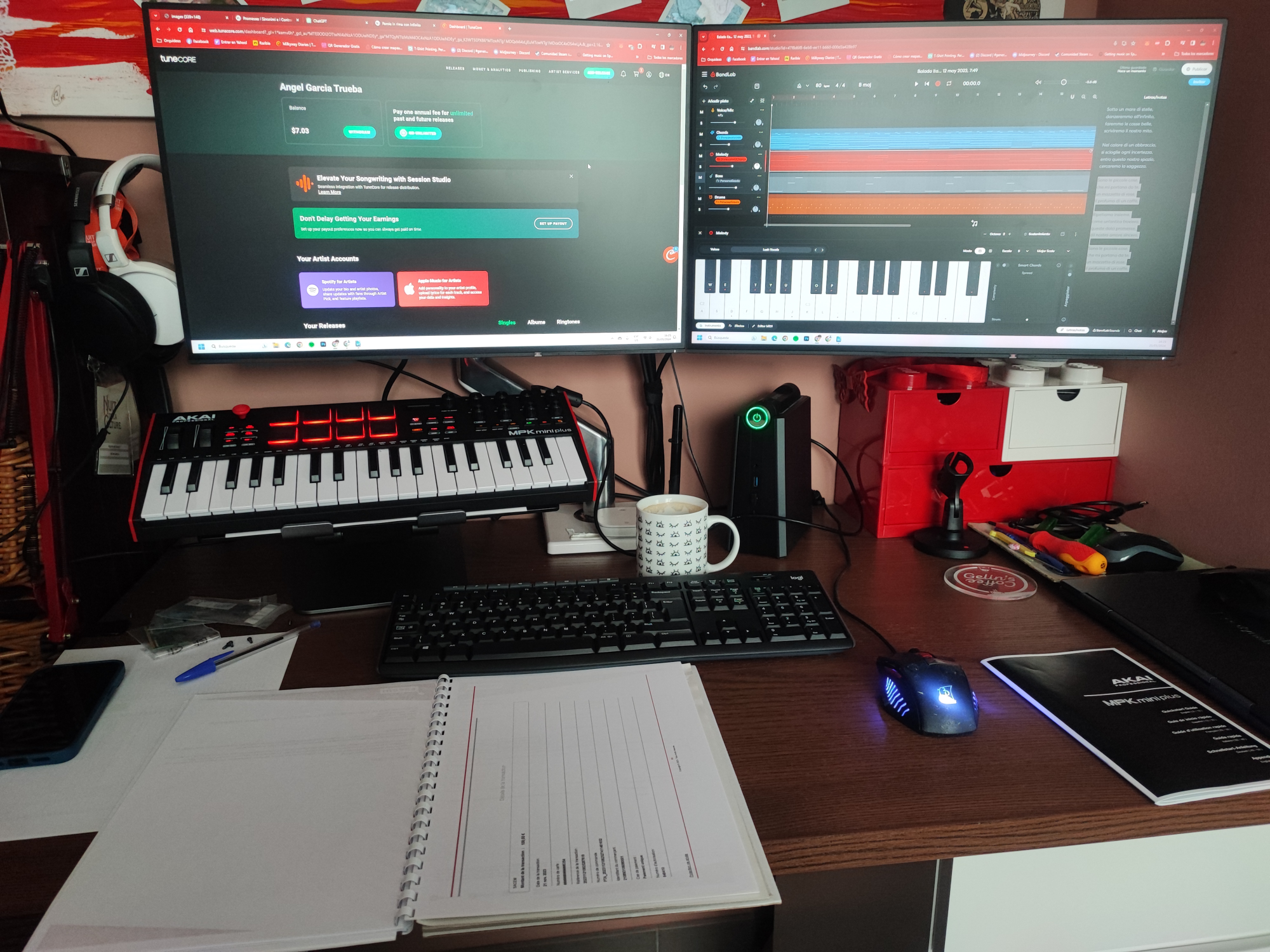 Back to “Studio”